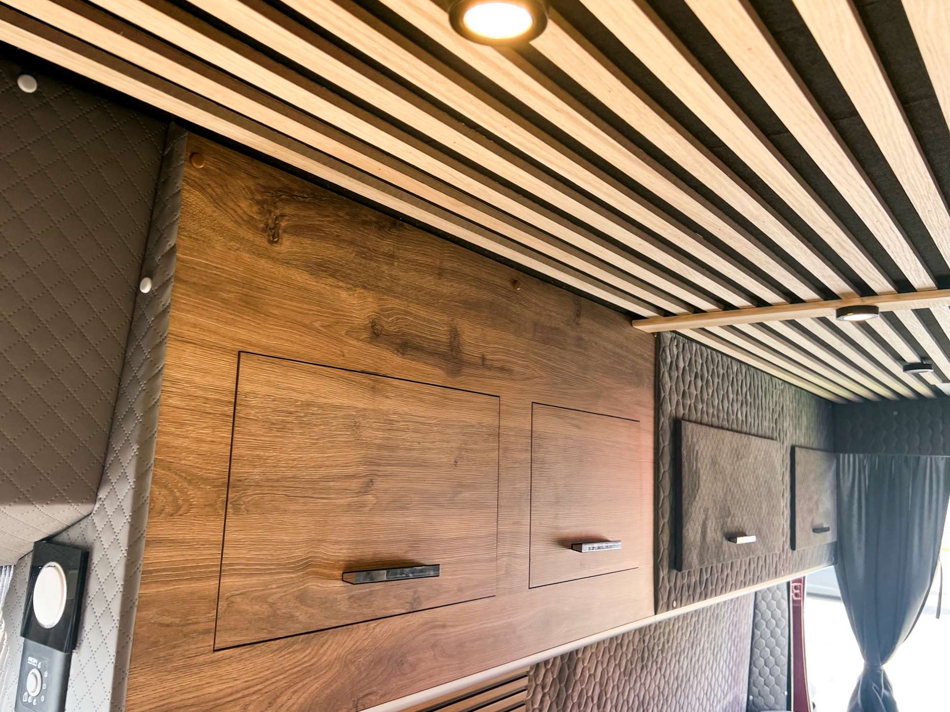 Fiat Ducato L4H3 – bordowy