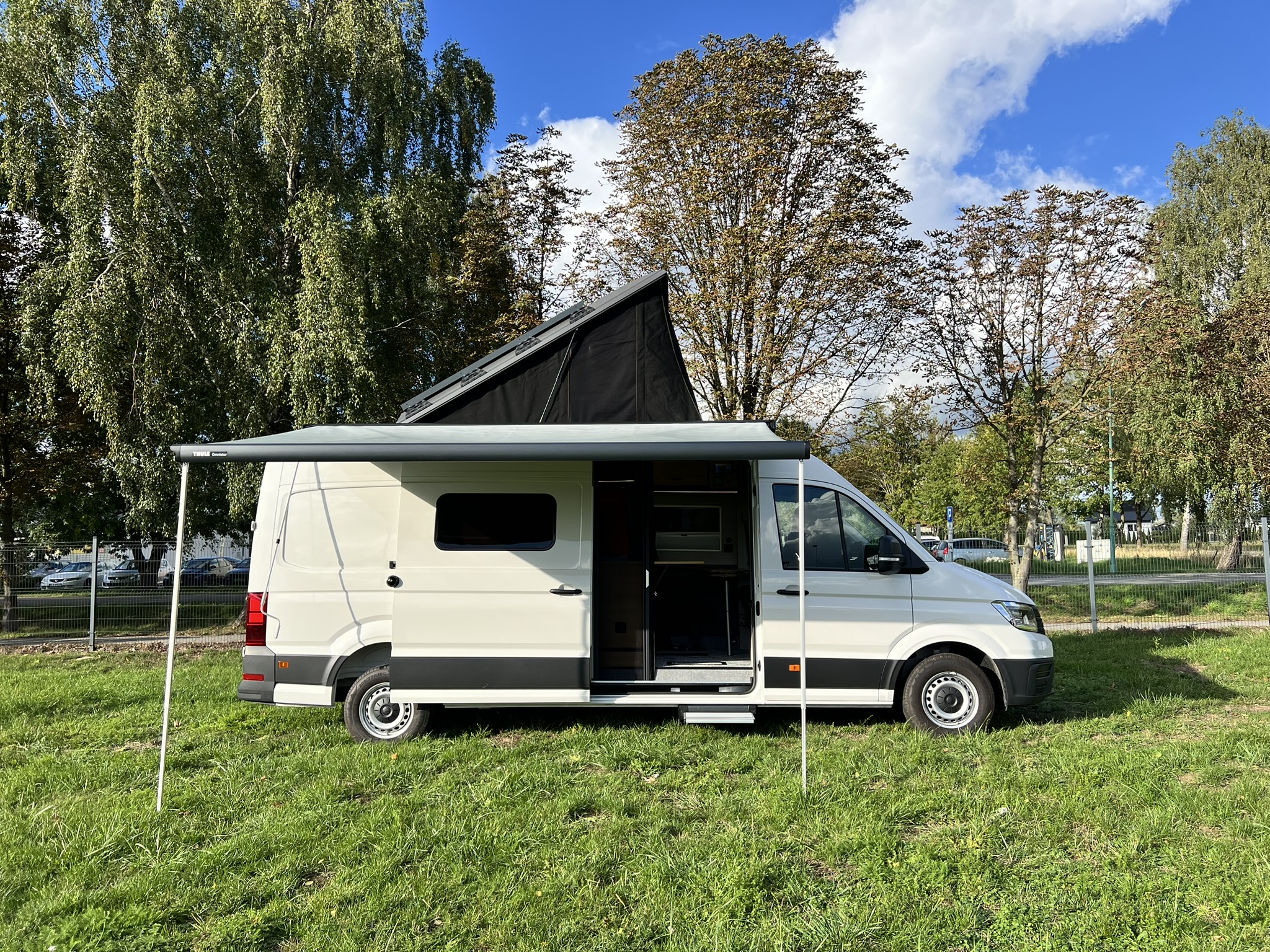 VOLKSWAGEN CRAFTER L4H3
